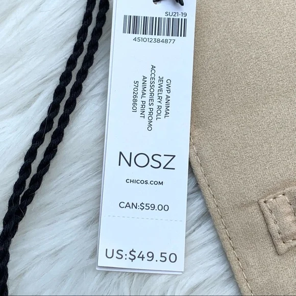 NWT Chico’s Animal Print Jewelry Travel Roll Up Organizer - Picture 4 of 6